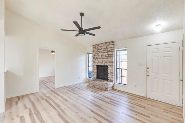 14202 Sussman CT B, Austin, TX 78728