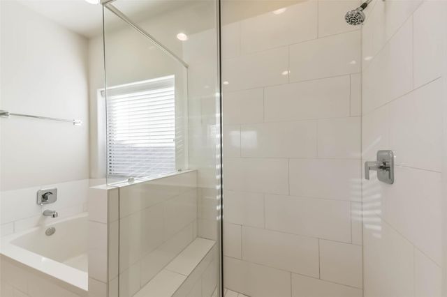 3206 N Macgregor Way A, Houston, TX 77004