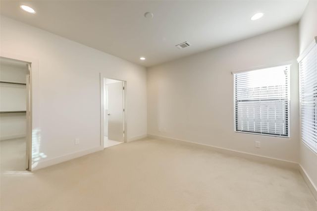3206 N Macgregor Way A, Houston, TX 77004