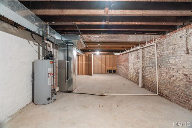 2253 Indiana Avenue, St Louis, MO 63104