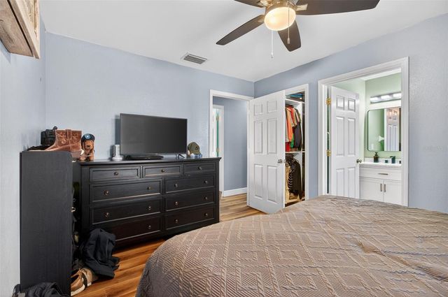 2174 19TH AVENUE SW, Largo, FL 33774