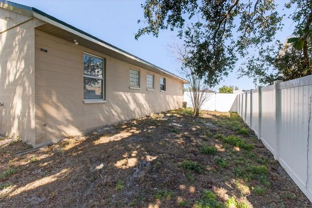 2174 19TH AVENUE SW, Largo, FL 33774