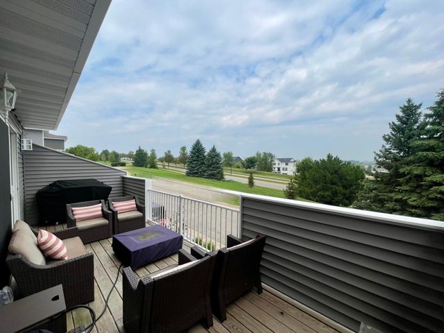 644 Shardlow Lane NE, Byron, MN 55920