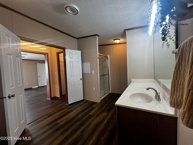 688 Georgia Pacific Road, Whiteville, NC 28472