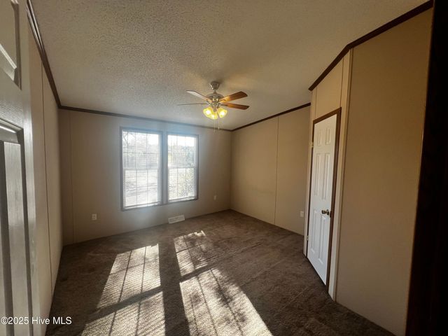 688 Georgia Pacific Road, Whiteville, NC 28472