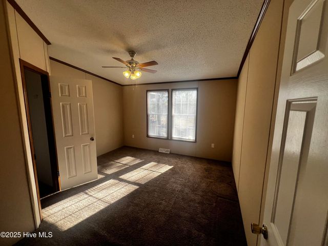 688 Georgia Pacific Road, Whiteville, NC 28472