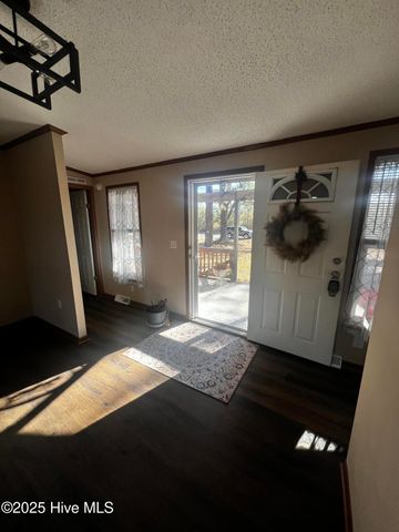 688 Georgia Pacific Road, Whiteville, NC 28472