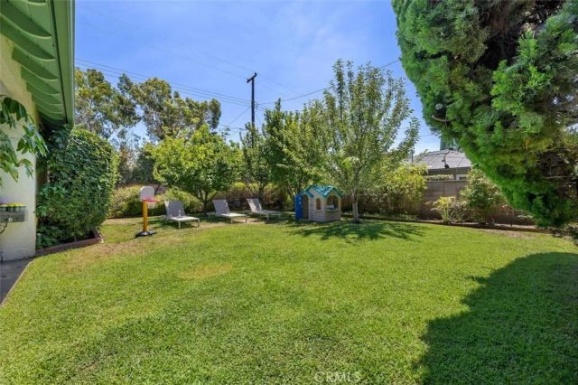 1152 Northwestern Drive, Claremont, CA 91711