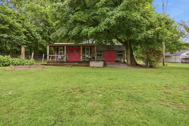 6222 Cayce Lane, Columbia, TN 38401