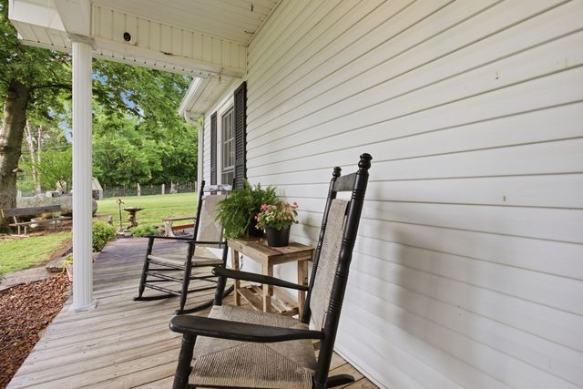 6222 Cayce Lane, Columbia, TN 38401