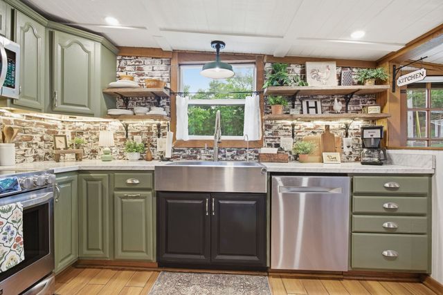6222 Cayce Lane, Columbia, TN 38401