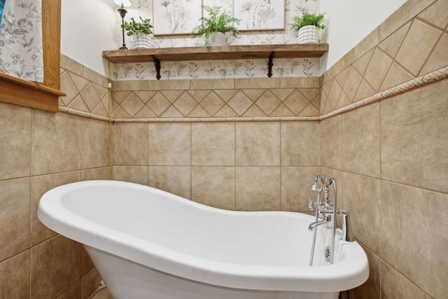 6222 Cayce Lane, Columbia, TN 38401