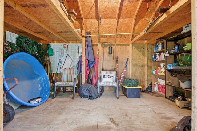 6222 Cayce Lane, Columbia, TN 38401