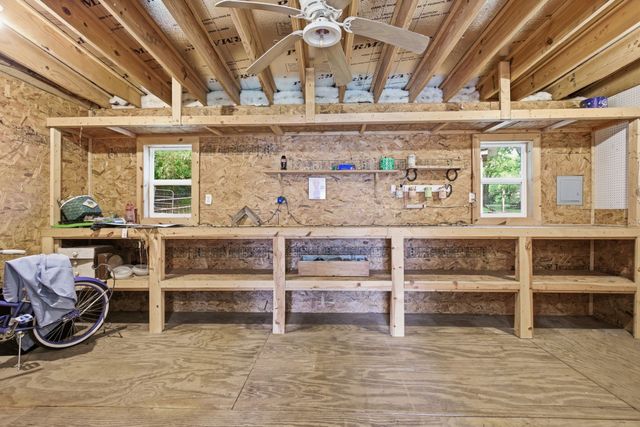 6222 Cayce Lane, Columbia, TN 38401