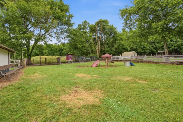 6222 Cayce Lane, Columbia, TN 38401