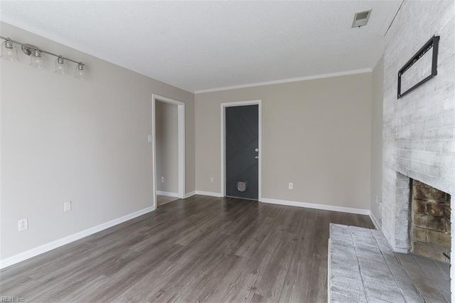 860 Carew RD, Virginia Beach, VA 23462