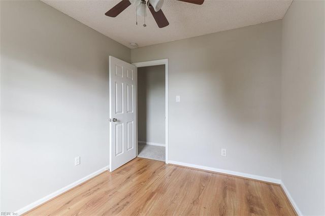 860 Carew RD, Virginia Beach, VA 23462