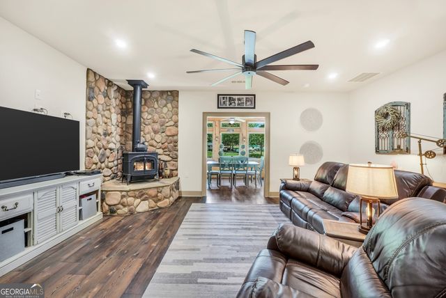 184 Bradley Road, Jackson, GA 30233