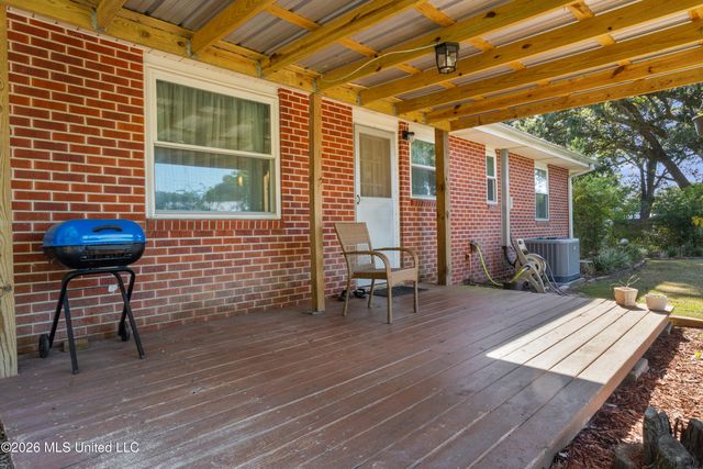 331 Shirley Court, Biloxi, MS 39531