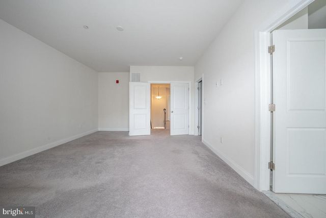 220 CHARLES ELLIS DR, Newtown Square, PA 19073