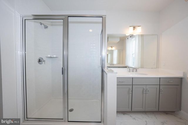 220 CHARLES ELLIS DR, Newtown Square, PA 19073