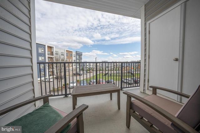 220 CHARLES ELLIS DR, Newtown Square, PA 19073