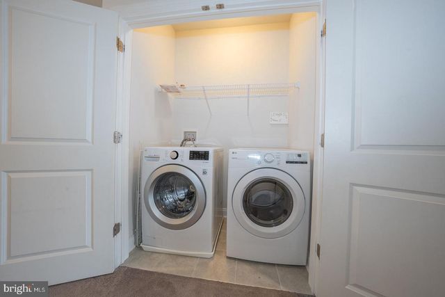 220 CHARLES ELLIS DR, Newtown Square, PA 19073