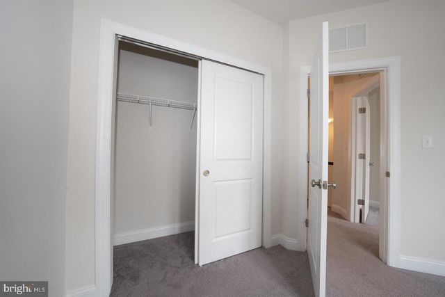 220 CHARLES ELLIS DR, Newtown Square, PA 19073