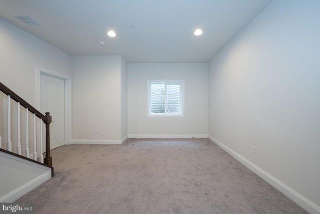 220 CHARLES ELLIS DR, Newtown Square, PA 19073