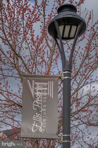 220 CHARLES ELLIS DR, Newtown Square, PA 19073