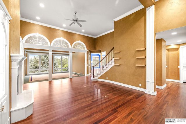 1319 S 184th Circle, Omaha, NE 68130