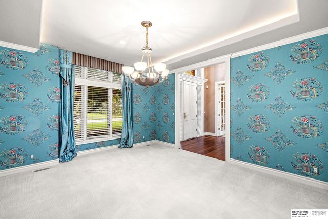 1319 S 184th Circle, Omaha, NE 68130