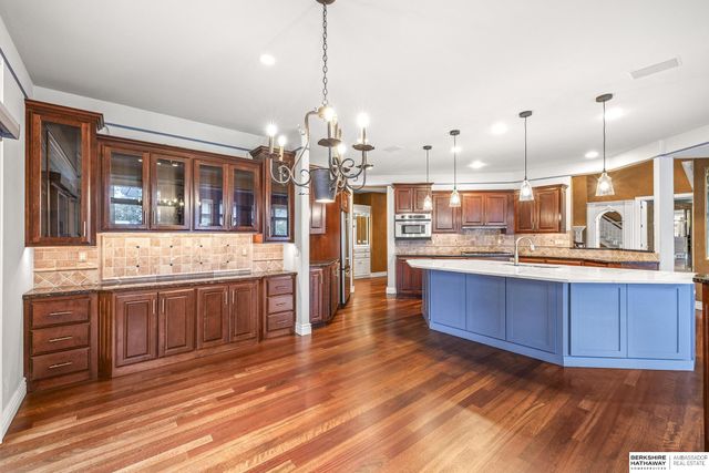 1319 S 184th Circle, Omaha, NE 68130