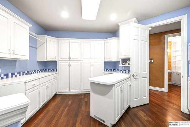 1319 S 184th Circle, Omaha, NE 68130