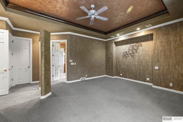 1319 S 184th Circle, Omaha, NE 68130