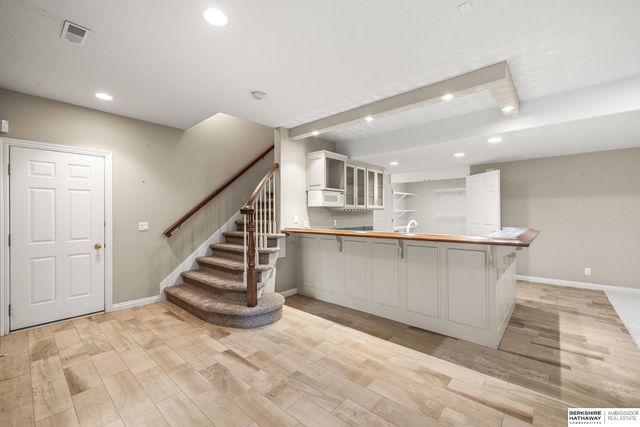 1319 S 184th Circle, Omaha, NE 68130