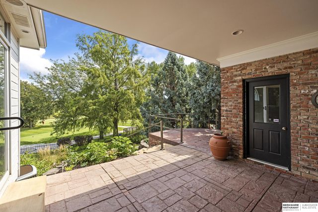 1319 S 184th Circle, Omaha, NE 68130