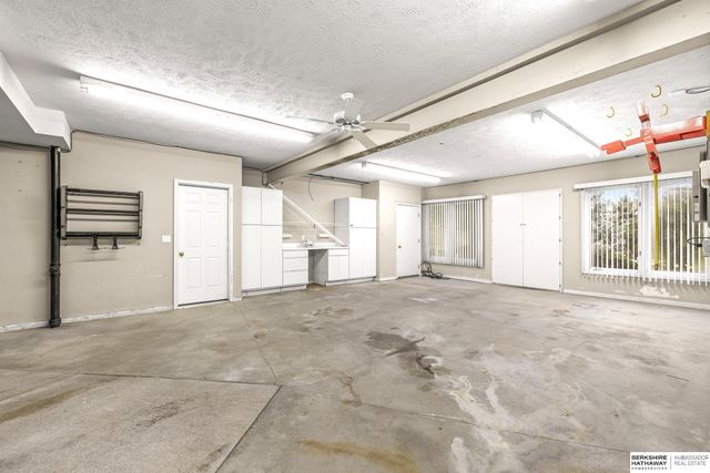 1319 S 184th Circle, Omaha, NE 68130