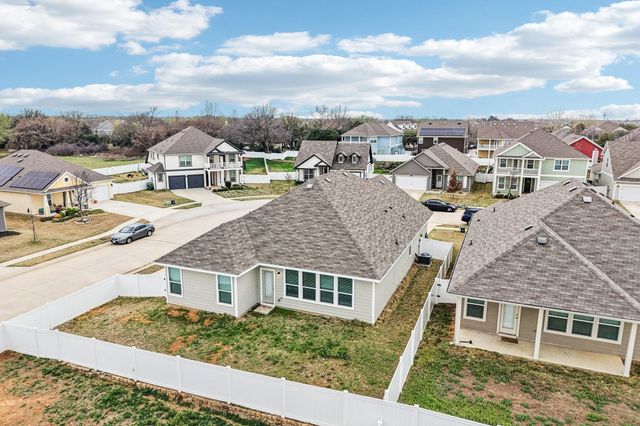9000 Huxley Drive, Providence Village, TX 76227