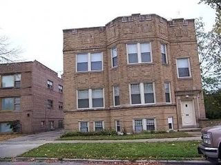 7355 S Kingston Avenue, Chicago, IL 60649