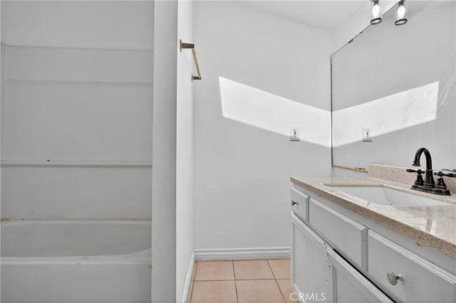 7426 Irondale, Winnetka, CA 91306