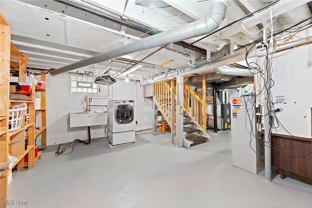 1367 Girard Street, Akron, OH 44301