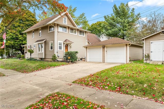 1367 Girard Street, Akron, OH 44301