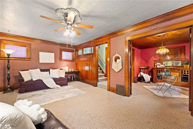 1367 Girard Street, Akron, OH 44301