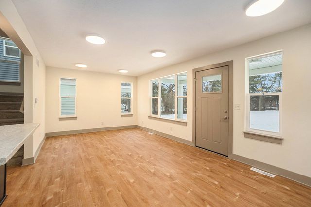 2098 Linden Avenue SE, Grand Rapids, MI 49507