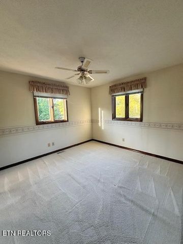 5185 Crossville Hwy, Sparta, TN 38583