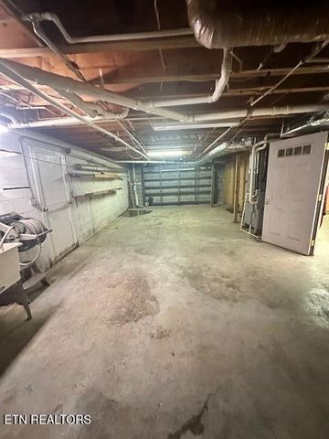 5185 Crossville Hwy, Sparta, TN 38583