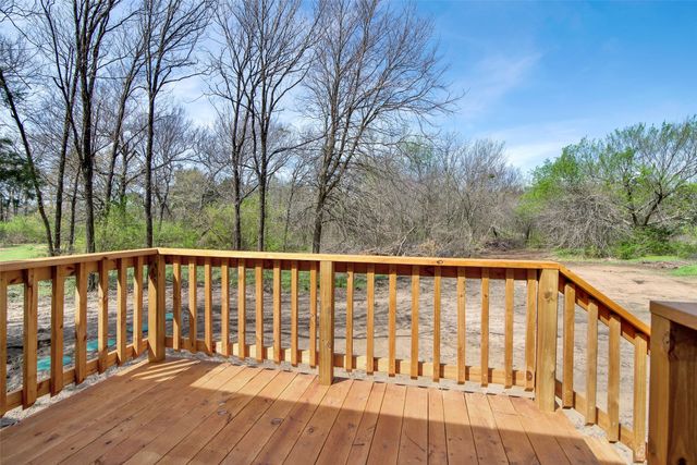 629 CR-167 Street, Whitesboro, TX 76273