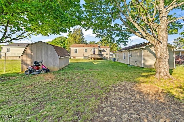 110 Neal Drive, Bristol, TN 37620