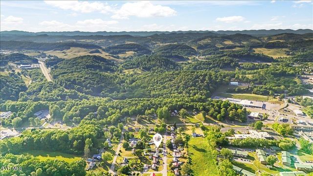 110 Neal Drive, Bristol, TN 37620